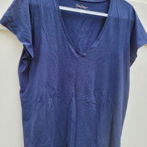 Lilly Pulitzer Navy V-neck T-shirt XL (solid color)